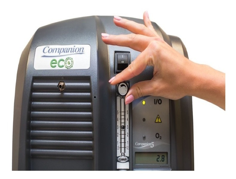 Concentrador De Oxigeno Companion Caire 5 Litros + Oximetro