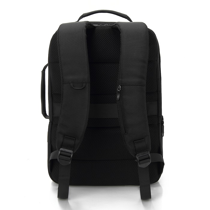 Mochila Getttech Bold p/laptop 15.6", textil, resistente al agua, cargador usb, negro (GMB-22004)