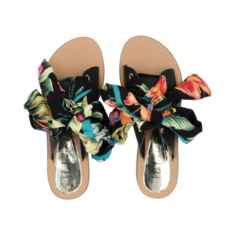 Sandalia De Piso Para Mujer Color Negro Y Listón Multicolor