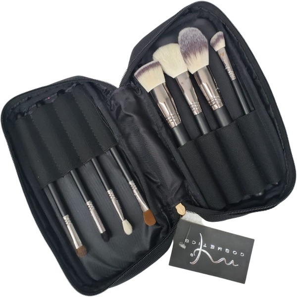 Set 8 Brochas para maquillaje Marifer Cosmetics + Cosmetiquera 