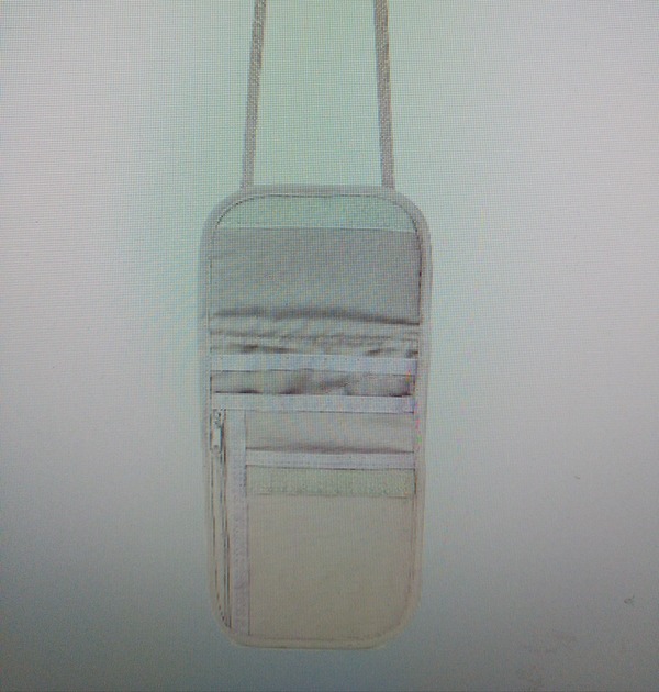 PORTA DOCUMENTOS PARA CUELLO CON RFID      P4000X 