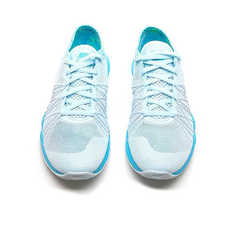 Tenis Nike Dual fusion azul celeste