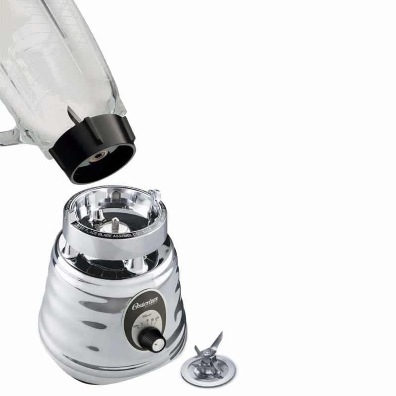 LICUADORA 3VEL 1.25LT VASO VIDRIO CLASICA METAL CROMADO BRILLANTE OSTER    M4655