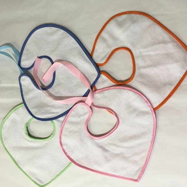 4 Baberos de tela impermeable, cuadros azul, morado, rojo, verde, MUUN