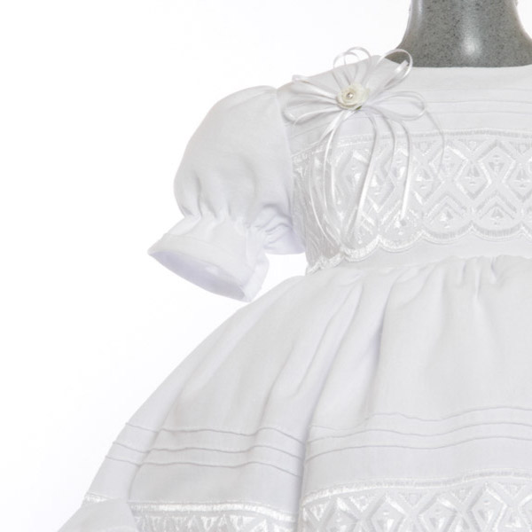 Ropón para Bautizo de Niña.