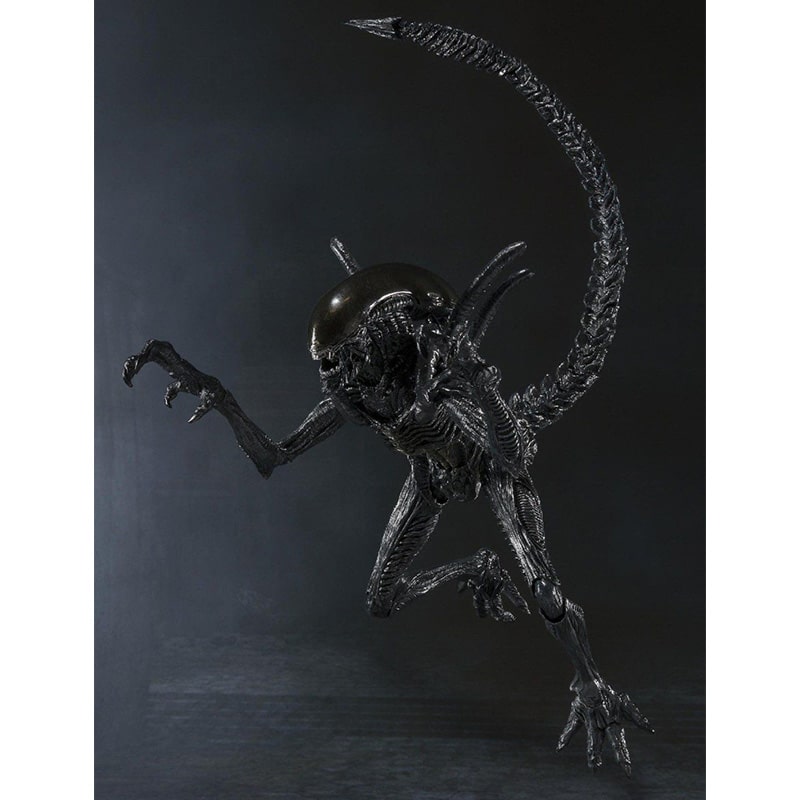Alien Warrior Alien Vs Predator S.h. Monsterarts Bandai