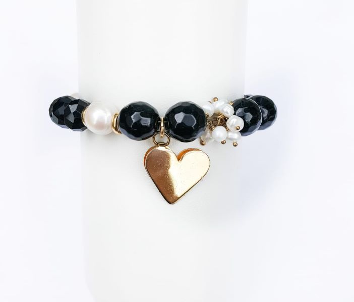 PULSERA NEGRA CON PERLAS 