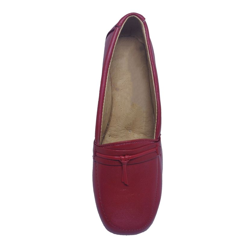 Calzado Para Pie Delicado O Diabético Piel De Borrego Para Dama Color Rojo Diseño De Moño.