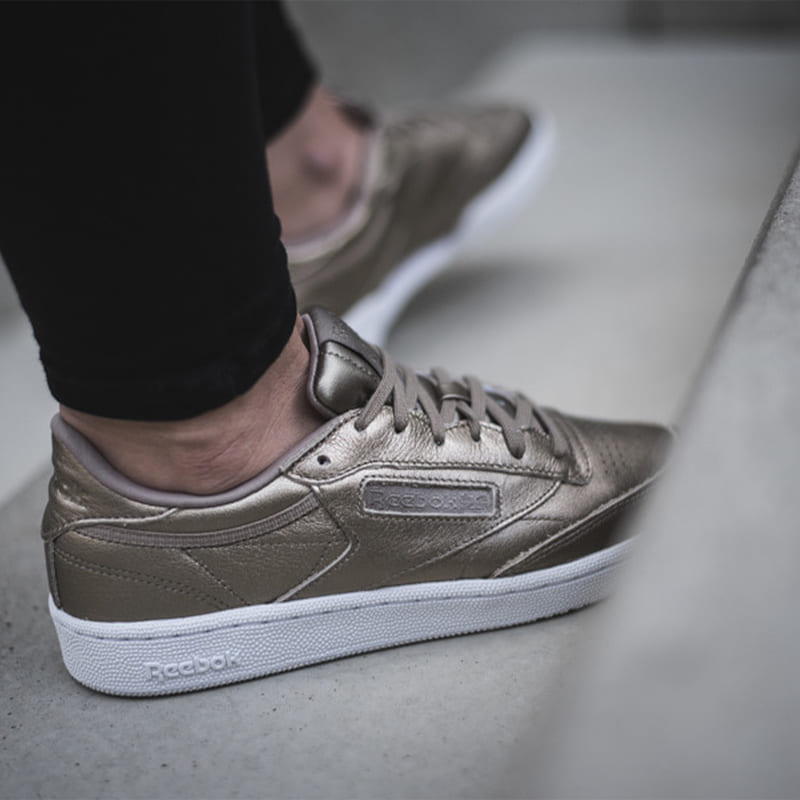 TENIS REEBOK DORADO/BLANCO - BS7901