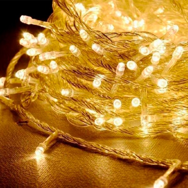 Serie Cascada Luz Calida 300 Led 8 Funciones 6 Metros Cable Transparente 