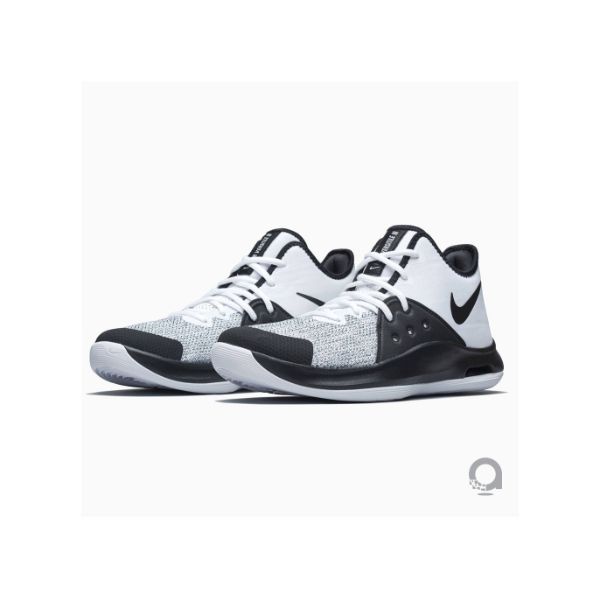 tenis nike air versitile iii