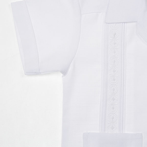 Conjunto Guayabera Bordada.