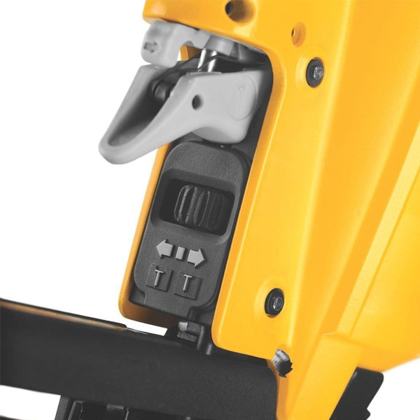 Clavadora 16 Hasta 2 1/2 Pulgadas Dewalt D51257k 