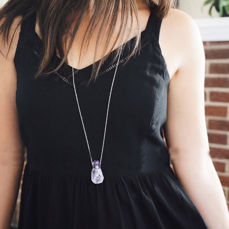 COLLAR PERFUMERO CUARZO AMATISTA ESCENCIA ACEITE