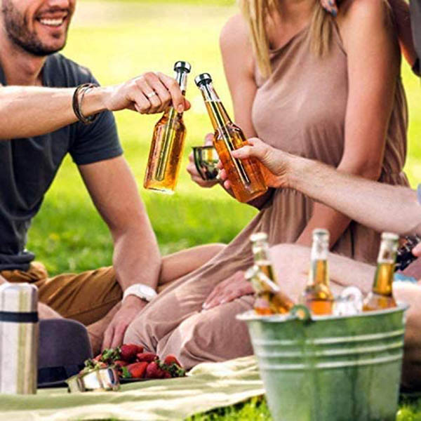 Barras enfriadoras de cerveza número uno para botellas, 2 piezas de acero inoxidable enfriador de bebidas para mantener las bebidas frías, gran idea de regalo para Navidad, Acción de Gracias, hombres regalo de cumpleaños