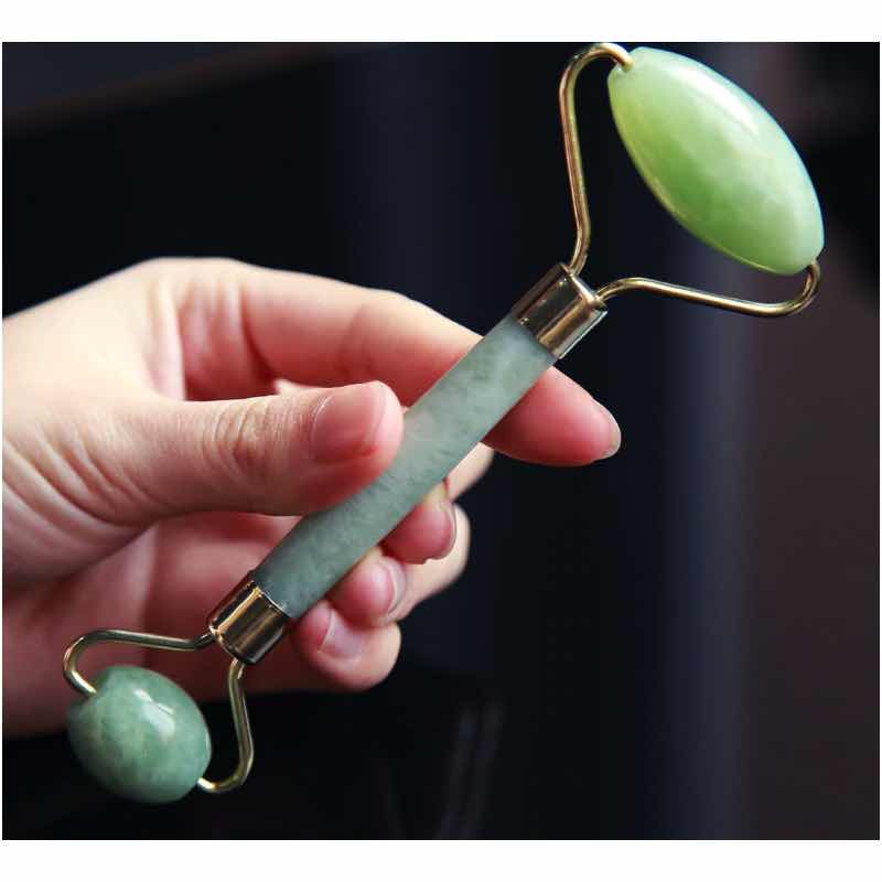 Rodillo De Jade Para Masaje Facial Anti Arrugas Reafirmante 