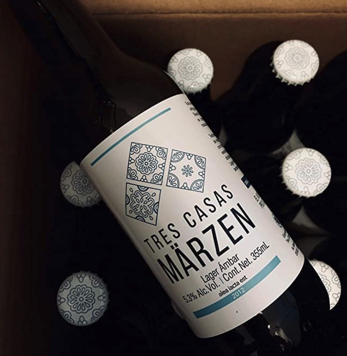 Cerveza Artesanal Tres Casas Marzen. Lager Ámbar. 24 botellas 355 ml