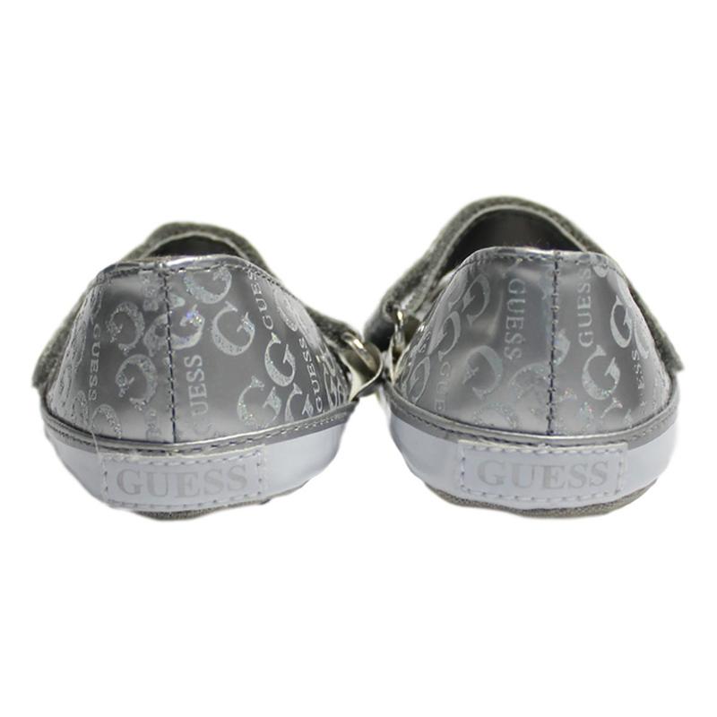 Flats Guess Para Bebé Color Plata Con Grabado En Glitter