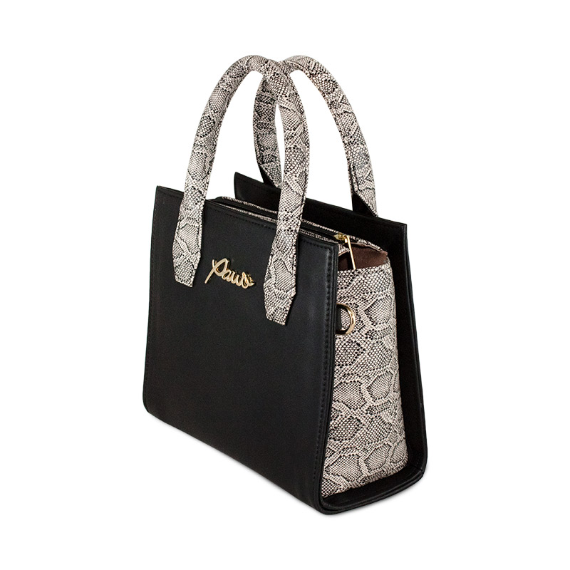  Bolsa Lichi color negro detalles textura reptil.