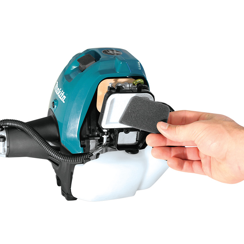 Motosierra Telescópica Makita EY2650H25H De 1.1 Hp A Gasolina 4T