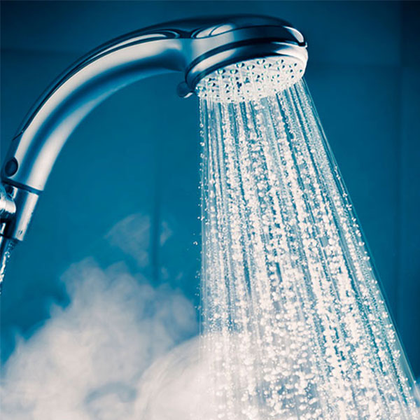 Recirculadora de Agua Caliente 120 W con Termostato automatizador.