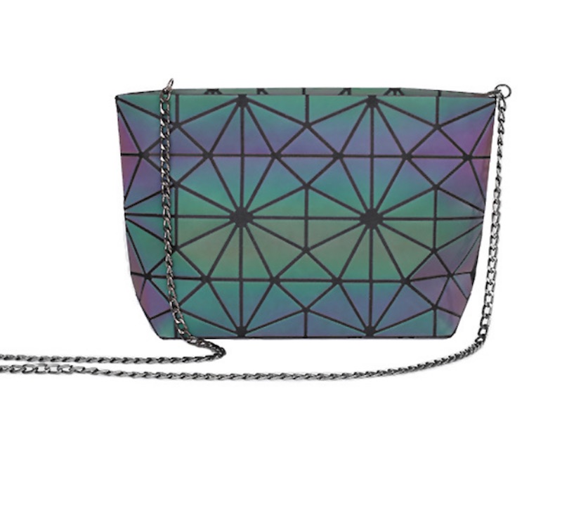 BOLSO HOLOGRAFICO DISEÑO DE FIGURAS GEOMETRICAS TORNASOL CON CADENA