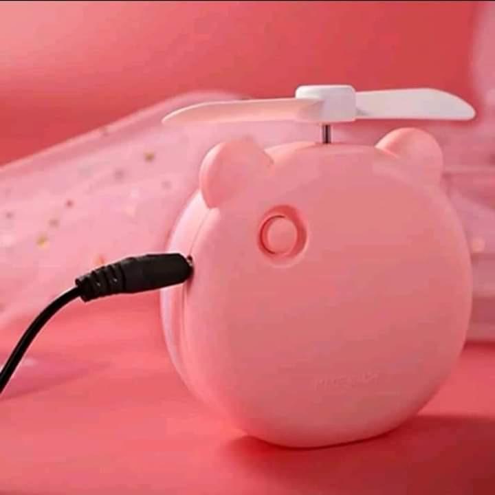 Mini espejo Puerquito Ventilador Espejo Con Luz Recargable Color Rosa