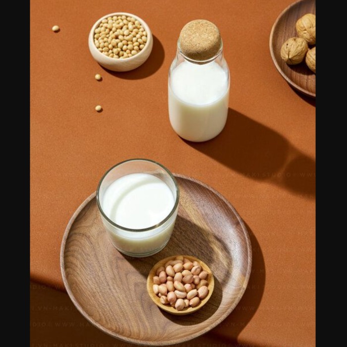 Máquina para hacer leche de soya, leche vegetal y más. Requiere 220 Volts 