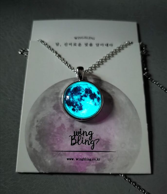 Collar luna de plata Brilla en la oscuridad ORIGINAL de Lujo / Ac, Inoxidable