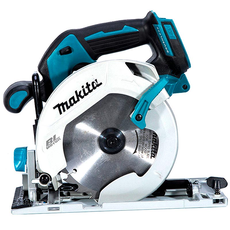 Sierra Circular Inalámbrica Makita DHS680RMJ De 6 1/2" 18V +2 Baterías