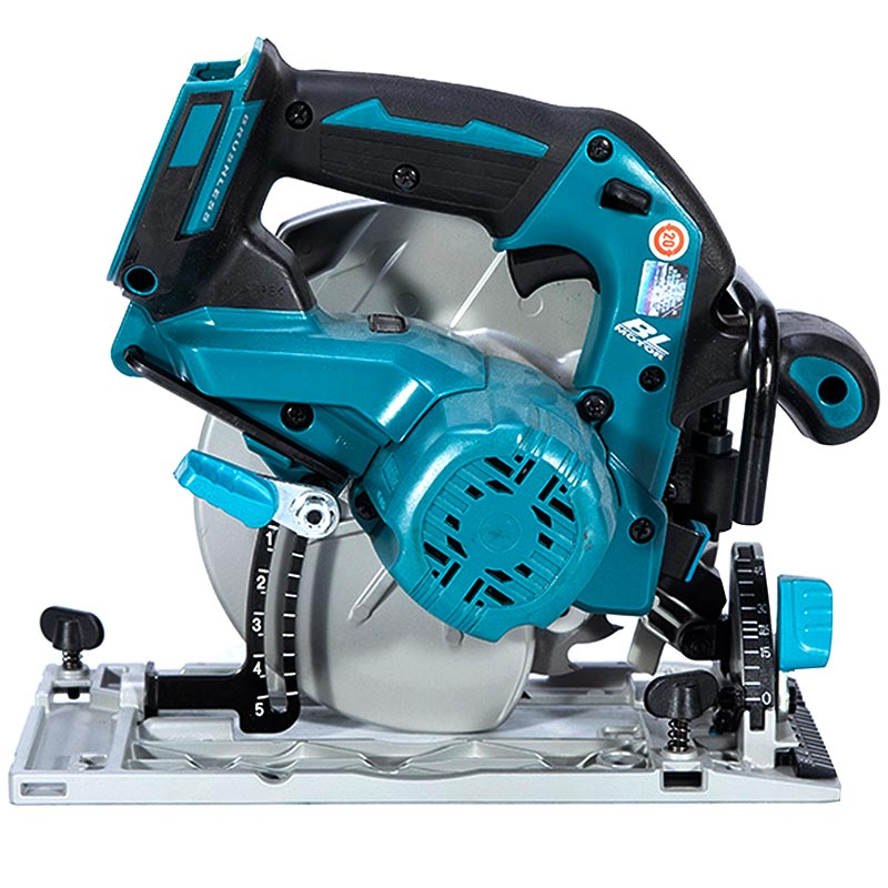 Sierra Circular Inalámbrica Makita DHS680RMJ De 6 1/2" 18V +2 Baterías