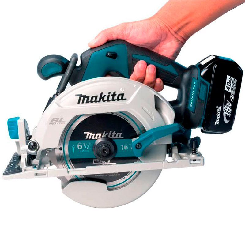 Sierra Circular Inalámbrica Makita DHS680RMJ De 6 1/2" 18V +2 Baterías