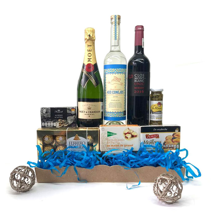 Canasta Con Champaña Moët & Chandon Brut Impérial, Vino Y Mezcal 400 Conejos