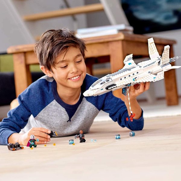 LEGO SPIDERMAN- JET STARK Y EL ATAQUE DEL DRON (504 piezas)