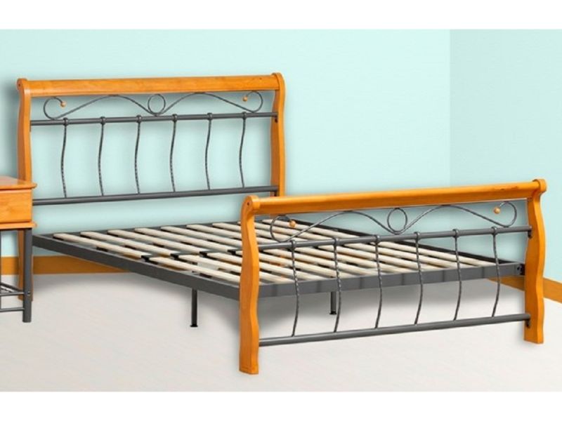 CAMA MATROMINIAL DE MADERA Y HERRERIA DE ACERO MODELO 832