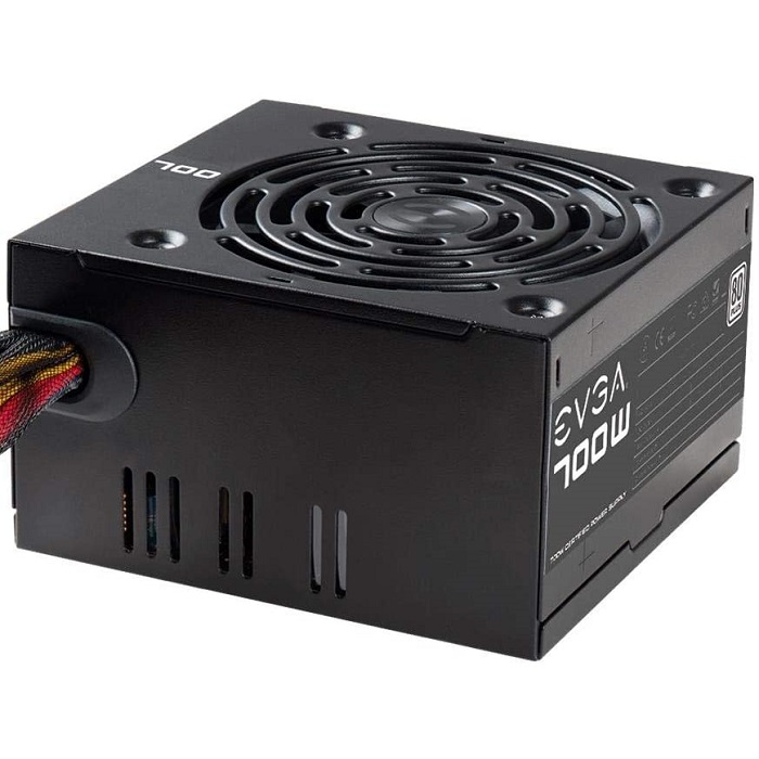 Fuente De Poder EVGA 700W 80 Plus 100-W1-0700-K1.