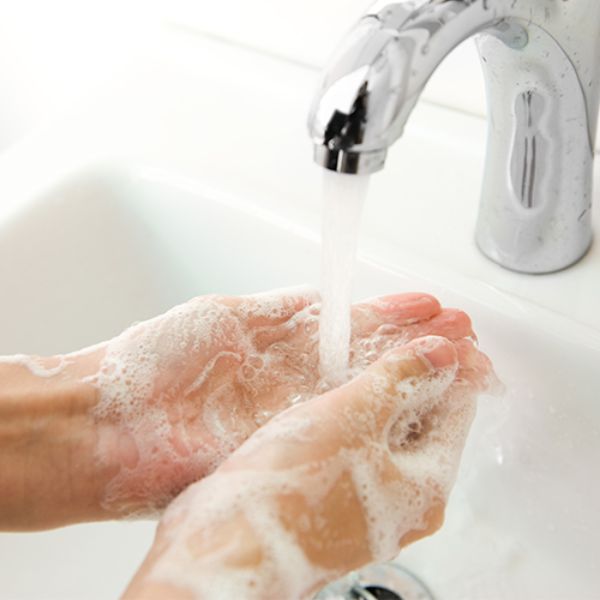 Sistema Integral de Presión Evans Easy Press con bomba multietapas de 3/4 HP en acero inox.