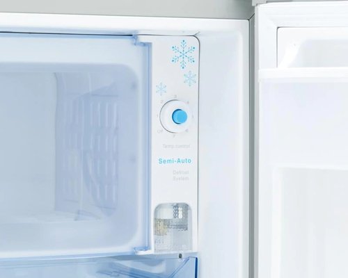 Refrigerador Hisense RR63D6WGX 7 pies silver con despachador END**