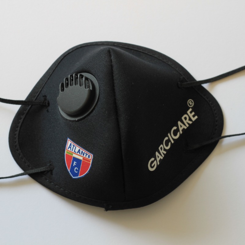 5 Cubrebocas de tela con escudo del Atlante 