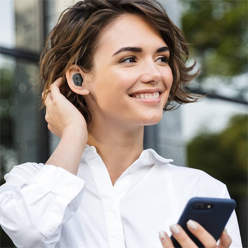 Redlemon Audífonos Inalámbricos Bluetooth True Wireless Stereo con Base de Carga, Sonido HD, Aislante de Ruido Exterior, Manos Libres, Batería de Larga Duración, Compatibles con iOS y Android