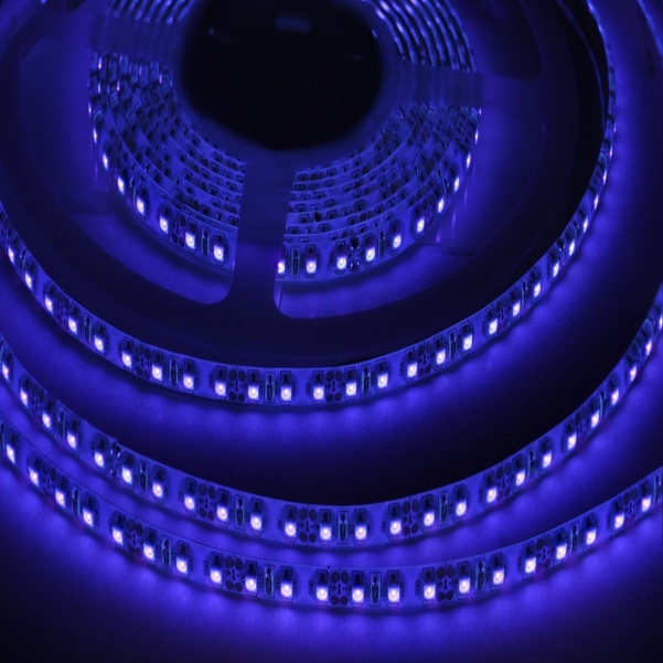 Tira Led Flexible de Luz Negra, Ahorradora, 12 Vcc / Master / ML-3528PURPLE