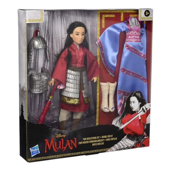 Disney Mulán Articulada con Tres Cambios de Ropa