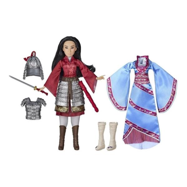 Disney Mulán Articulada con Tres Cambios de Ropa