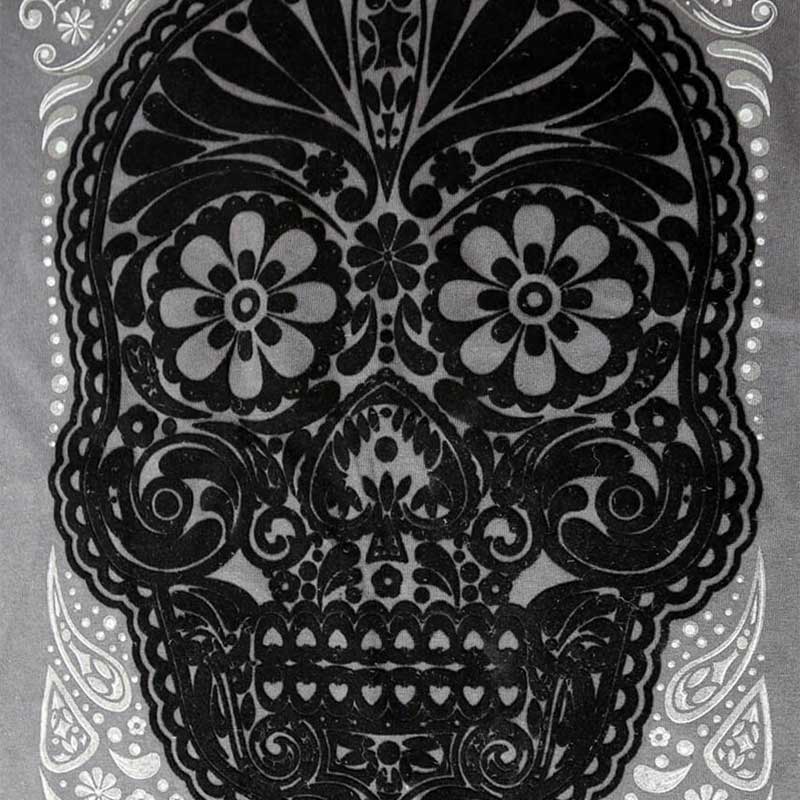 Playera Calavera Obsidiana H Karani