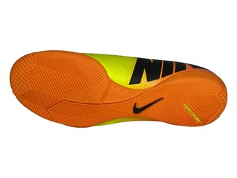 Partido cortar difícil Tenis Nike Mercurial Victory IV IC Naranja