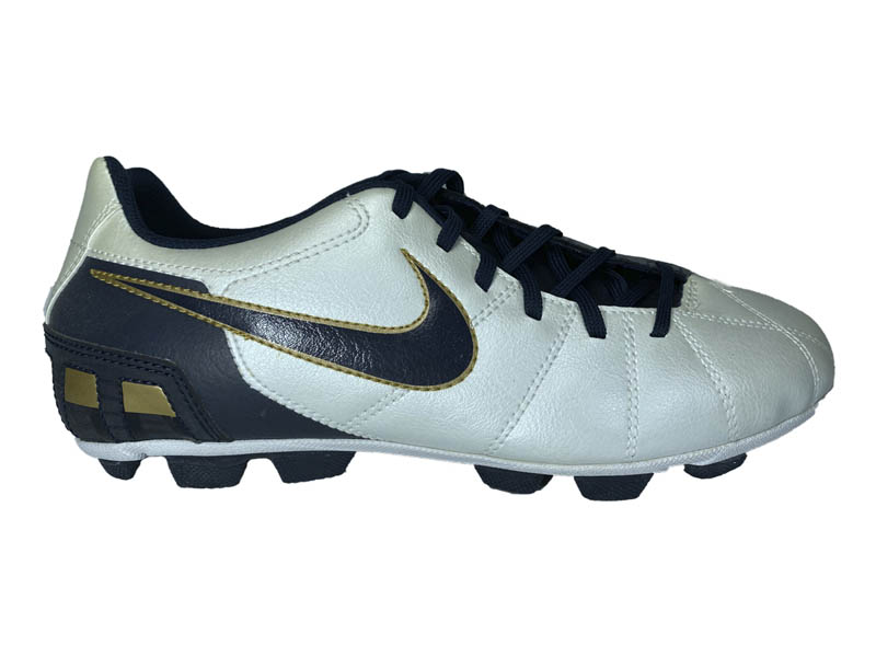 Tenis Nike JR Total90 Shoot III VTR