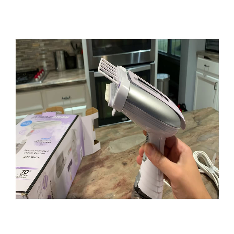 Vaporizador Portátil de Prendas Conair GS40GDES CST