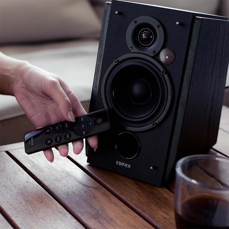 Bocina Edifier R1855db Con Bluetooth Y Salida Para Subwoofer