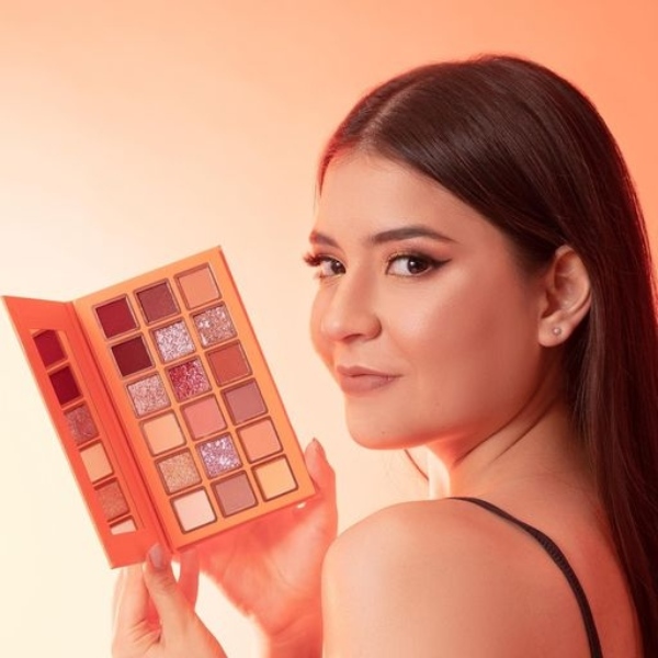 Paleta de sombras Sinless Beauty GREED