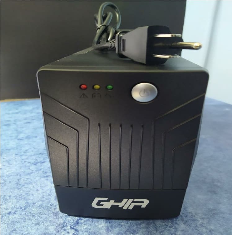 NO BREAK UPS 520VA 240W 4 CONTACTOS REGULADOR SUPRESOR DE PICOS RESPALDO PC LAP PANTALLA STAND BY